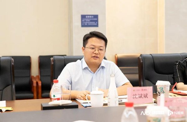 股票配資公司倍杠桿 擬確定他為佛山市醫(yī)藥集團(tuán)董事長(zhǎng)建議人選